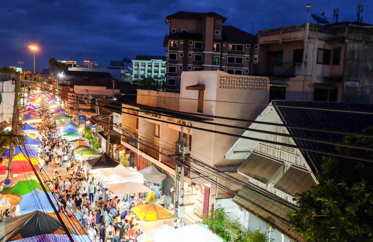 Thai Time Hostel Chiang Mai Ngoại thất bức ảnh