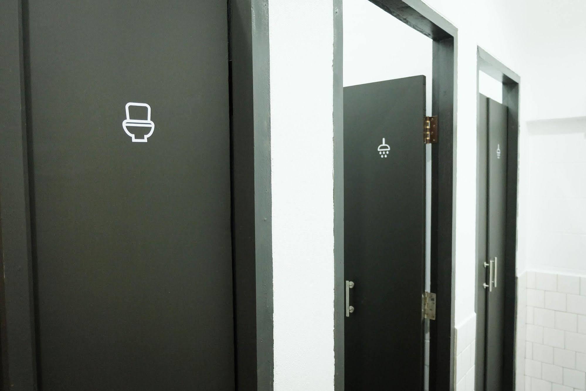 Thai Time Hostel Chiang Mai Ngoại thất bức ảnh